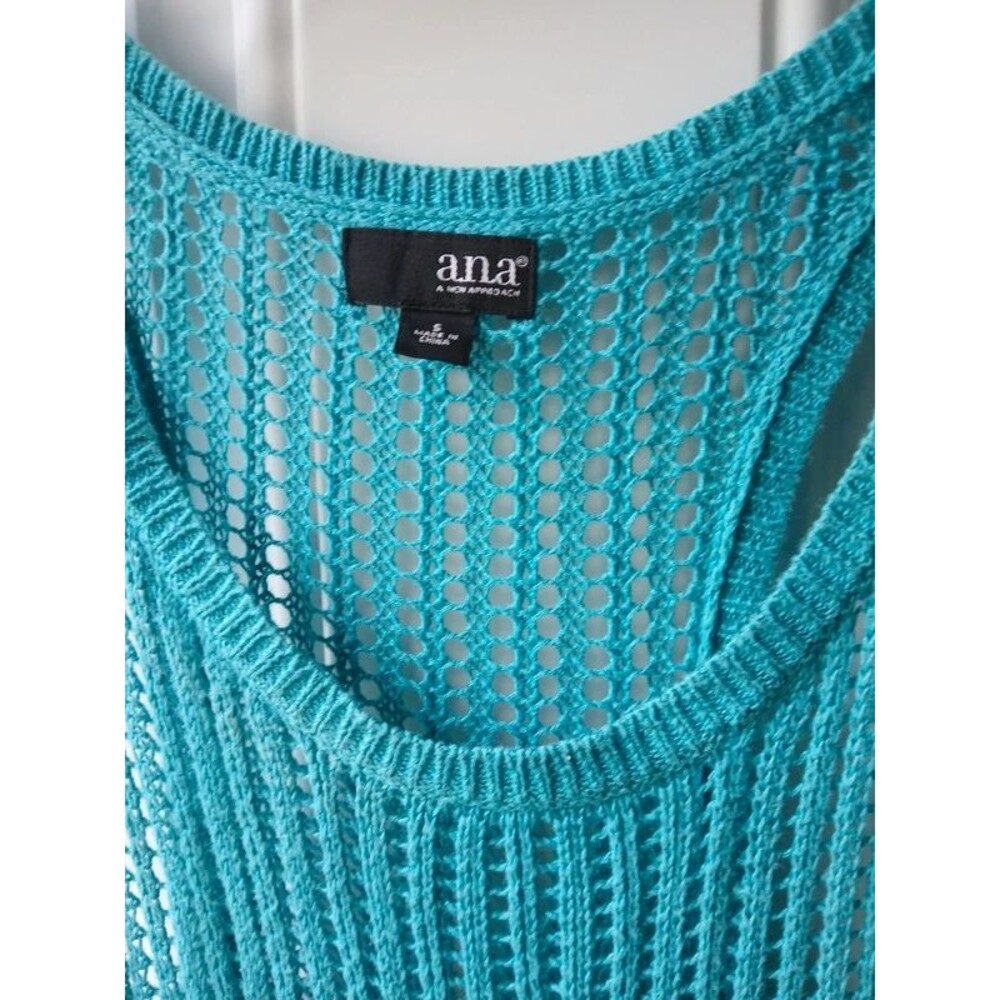 Turquoise Open-Knit Tank Top - Picture 2 of 3